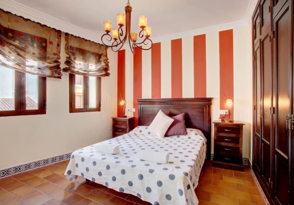 Apartamento Duplex Centro Con Garaje Gratuito روندا المظهر الخارجي الصورة
